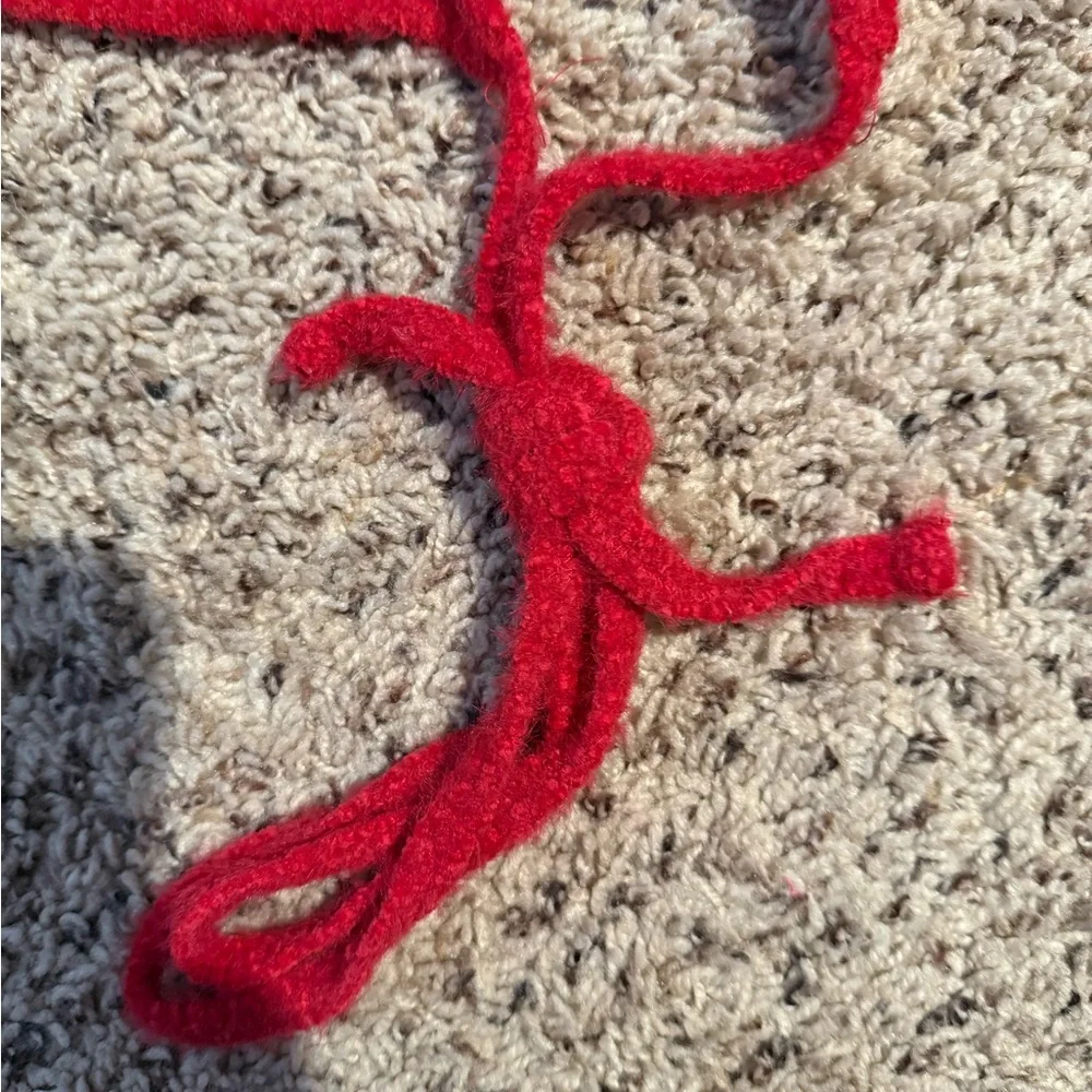 Hollister size XS red fuzzy tie front cardigan - Picture 6 of 6